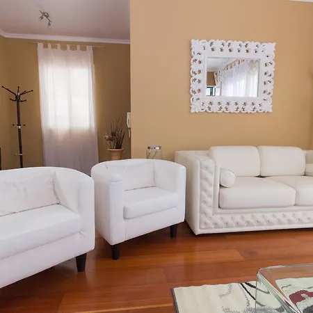 Oliveira's - Madeira Island Ponta Delgada (Madeira)