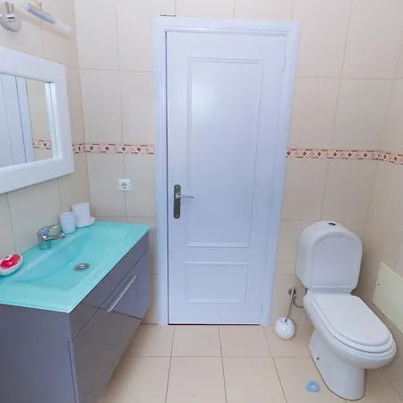 Oliveira's - Madeira Island Ponta Delgada (Madeira)